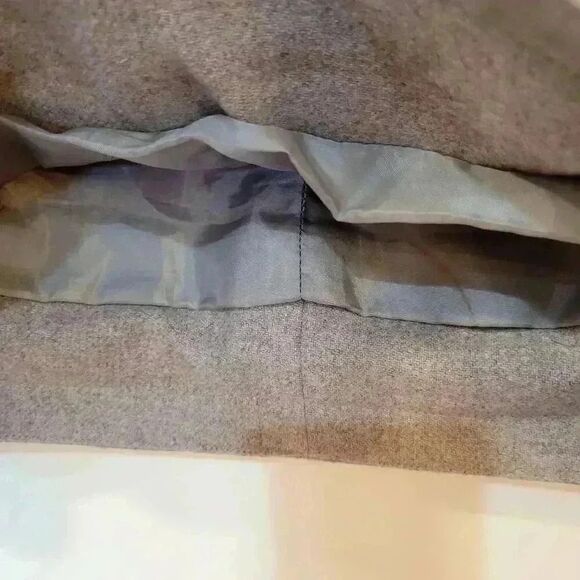 J. Crew Women's Oatmeal Wool/Viscose Lined Straight Pencil Mini Skirt - Picture 9 of 11